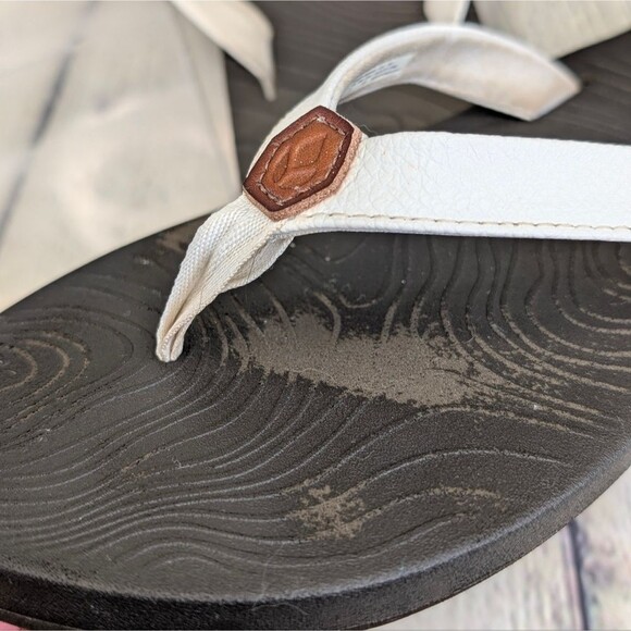 Reef Zen Love Sandals Flip Flops - Picture 7 of 11